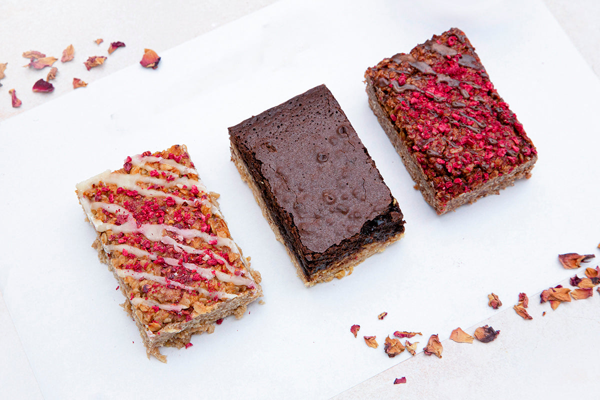 Valentines Chocolate flapjack box with Dark Chocolate Raspberry, White Chocolate Raspberry and Brownie Flapjack